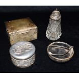A COLLECTION OF SILVER to include a silver square box inlaid with wood, a small silver rimmed