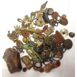 METAL DETECTING FINDS - MISCELLANEOUS ITEMS together with a quantity of reference works.