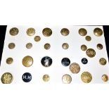 TWENTY EIGHT ASSORTED HUNT BUTTONS To include four uniform buttons (28)
