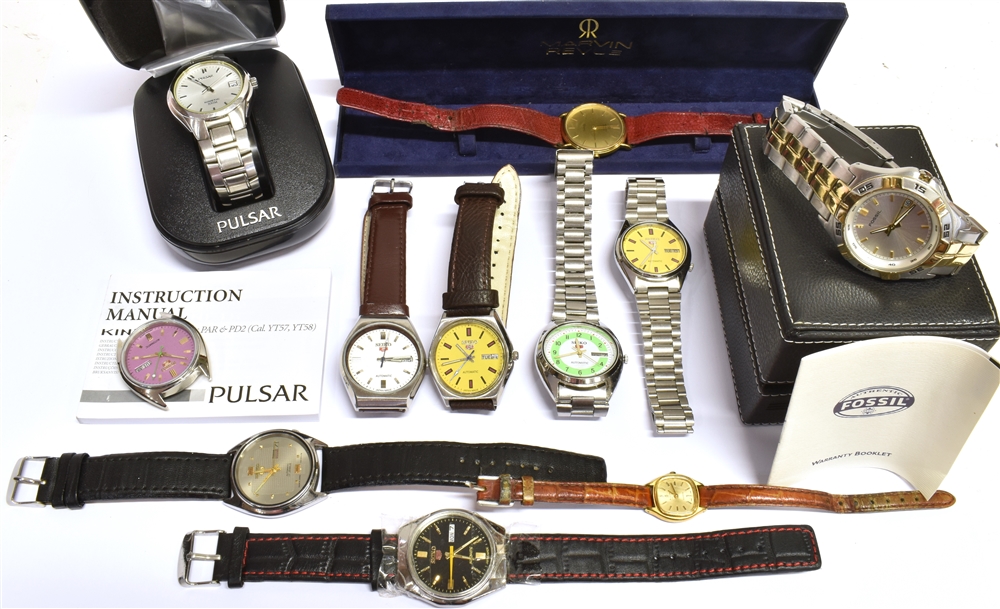 A COLLECTION OF WATCHES a gent's and ladies Martin Revue, cased Fossil, cased Pulsar, Seiko x7