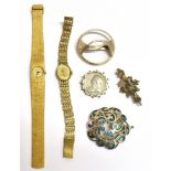 A COLLECTION OF FOUR VINTAGE BROOCHES AND TWO WRISTWATCHES brooches include silver watches Everite