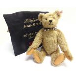 A STEIFF COLLECTOR'S TEDDY BEAR, 'ANNABELL' (EAN 667978), grey, limited edition 168/1915, with