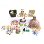 ASSORTED CERAMIC COLLECTABLES comprising doll's or factory sample miniature plates; Victorian