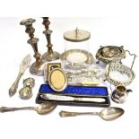 A MISCELLANEOUS COLLECTION OF SILVER PLATE Other metals to include a small amount of silver