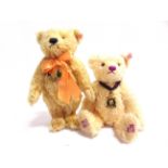 TWO STEIFF COLLECTOR'S TEDDY BEARS comprising 'William & Catherine, The Royal Wedding' (EAN 662713),