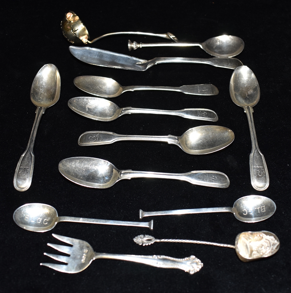 ASSORTED SILVER FLATWARE to include 19th century, approximate weight 290g