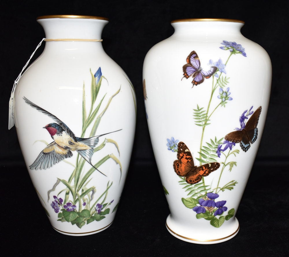 TWO SIMILAR LARGE FRANKLIN PORELAIN VASES 'Meadowland Bird Vase' and 'Meadowland Flower Vase', - Image 2 of 3