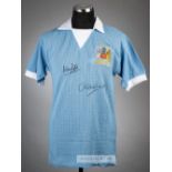 Mike Doyle & Dennis Tueart signed blue Manchester City 1976 Football League Cup Final retro
