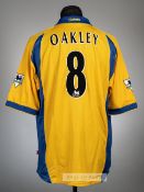 Matt Oakley yellow Southampton No.8 third choice jersey, season 2001-02, Sportswear, short-