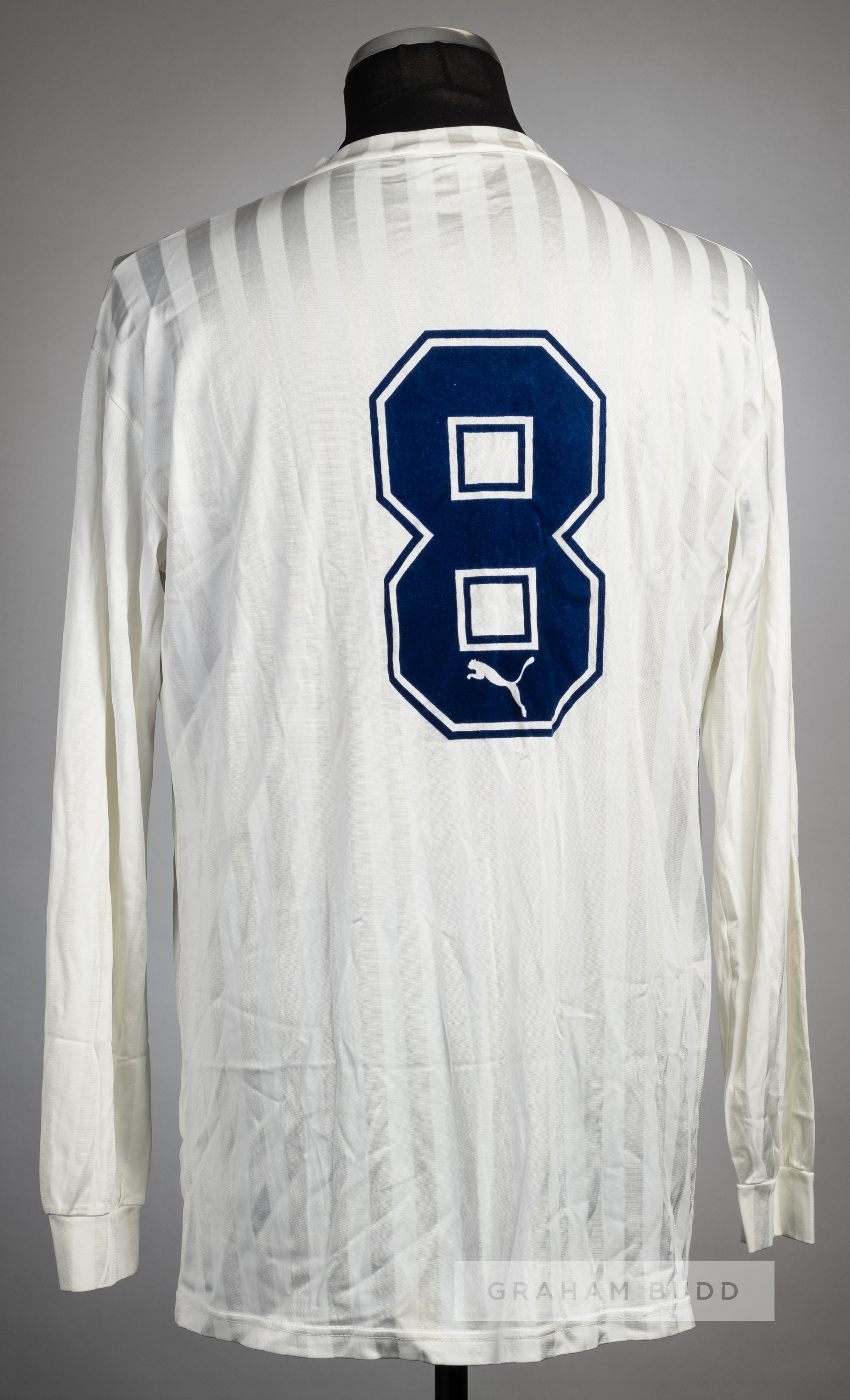 White Greece no.8 jersey, circa 1987, Puma, long-sleeved, with country emblem and Puma logo, reverse - Image 2 of 2