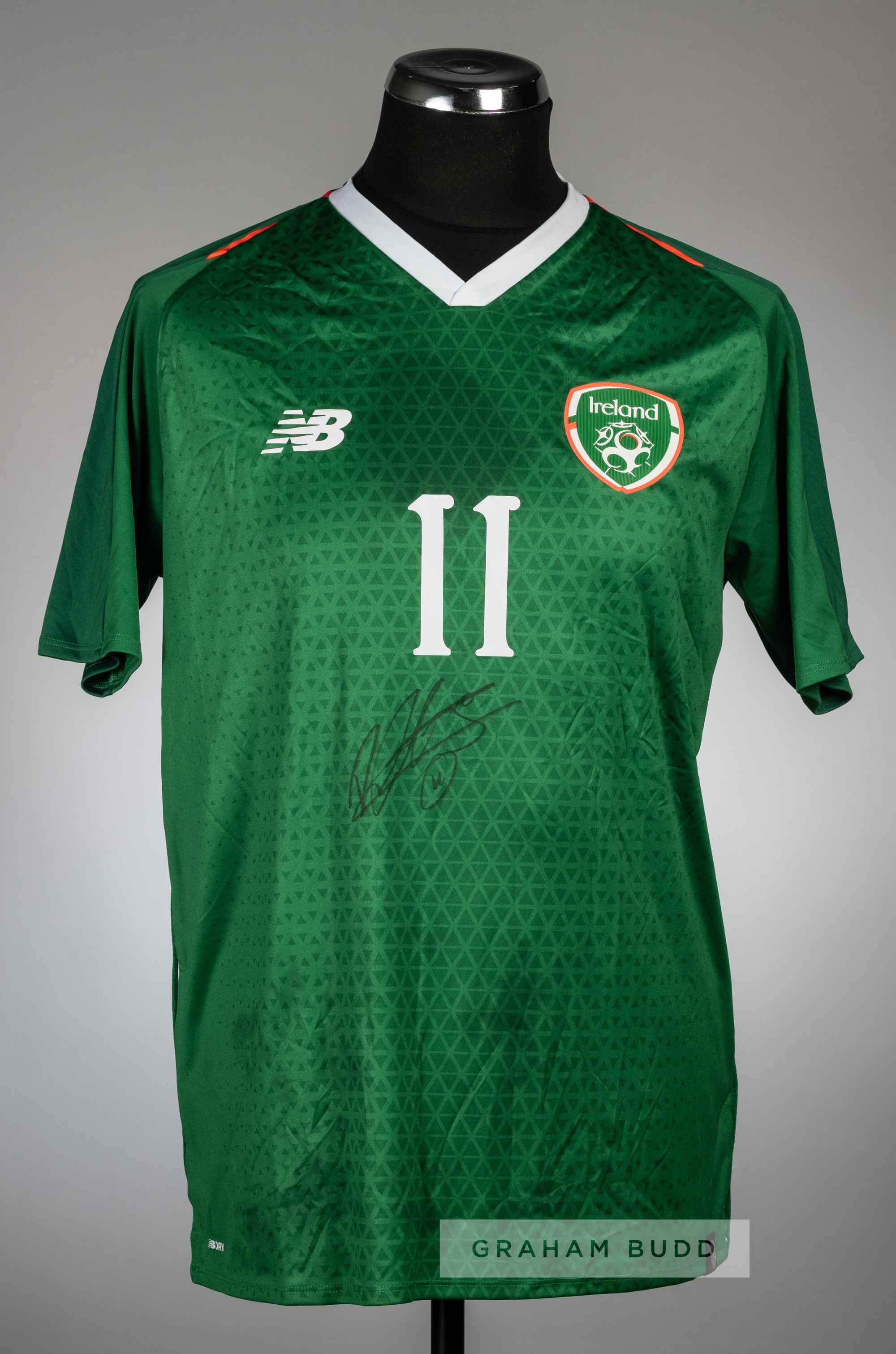 Ronan Curtis signed green Republic of Ireland no.11 home jersey, circa 2018, New Balance, short-