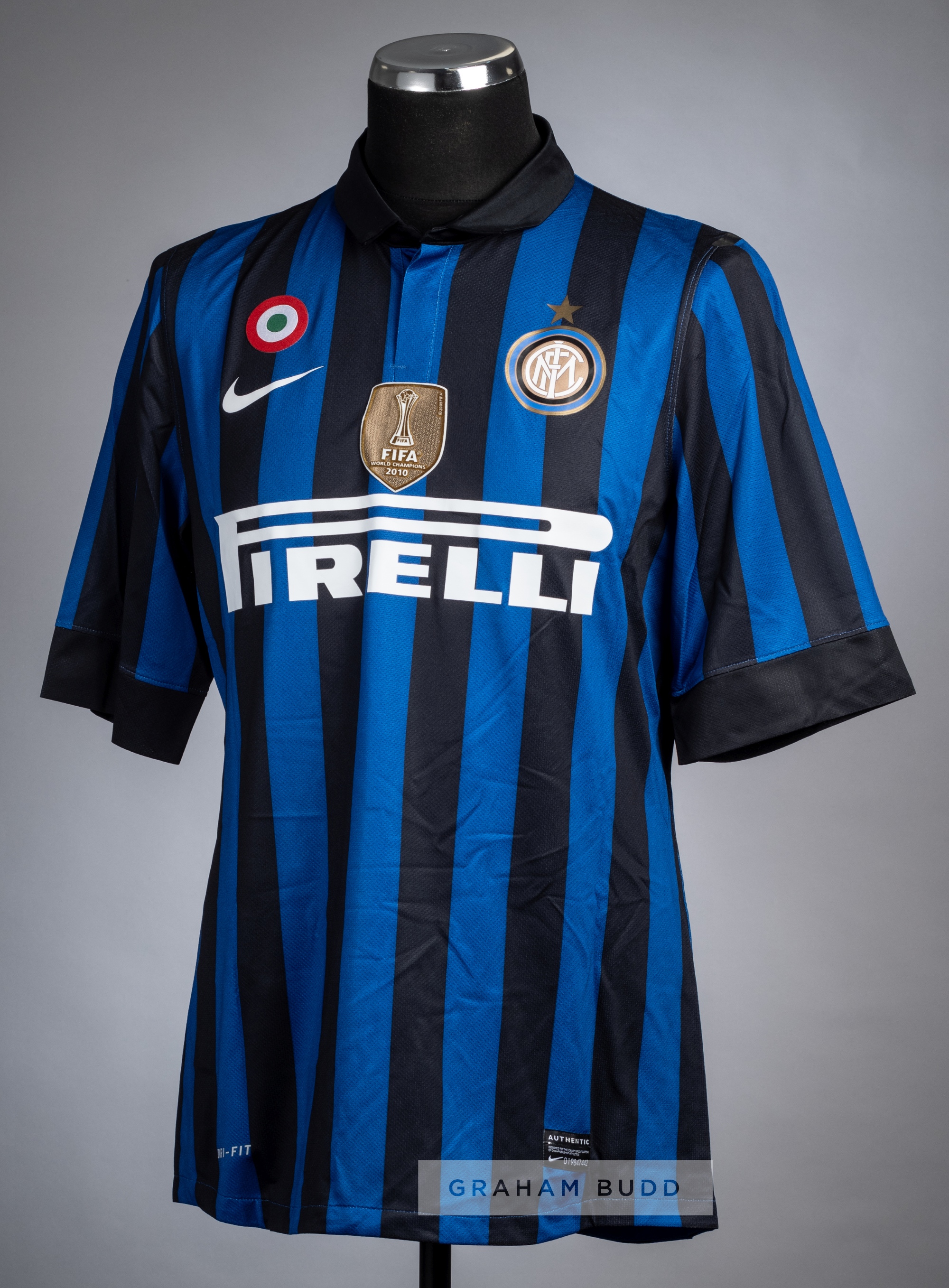 Giampaolo Pazzini blue and black striped FC Inter No.7 jersey from the Dublin Super Cup match v - Image 2 of 2