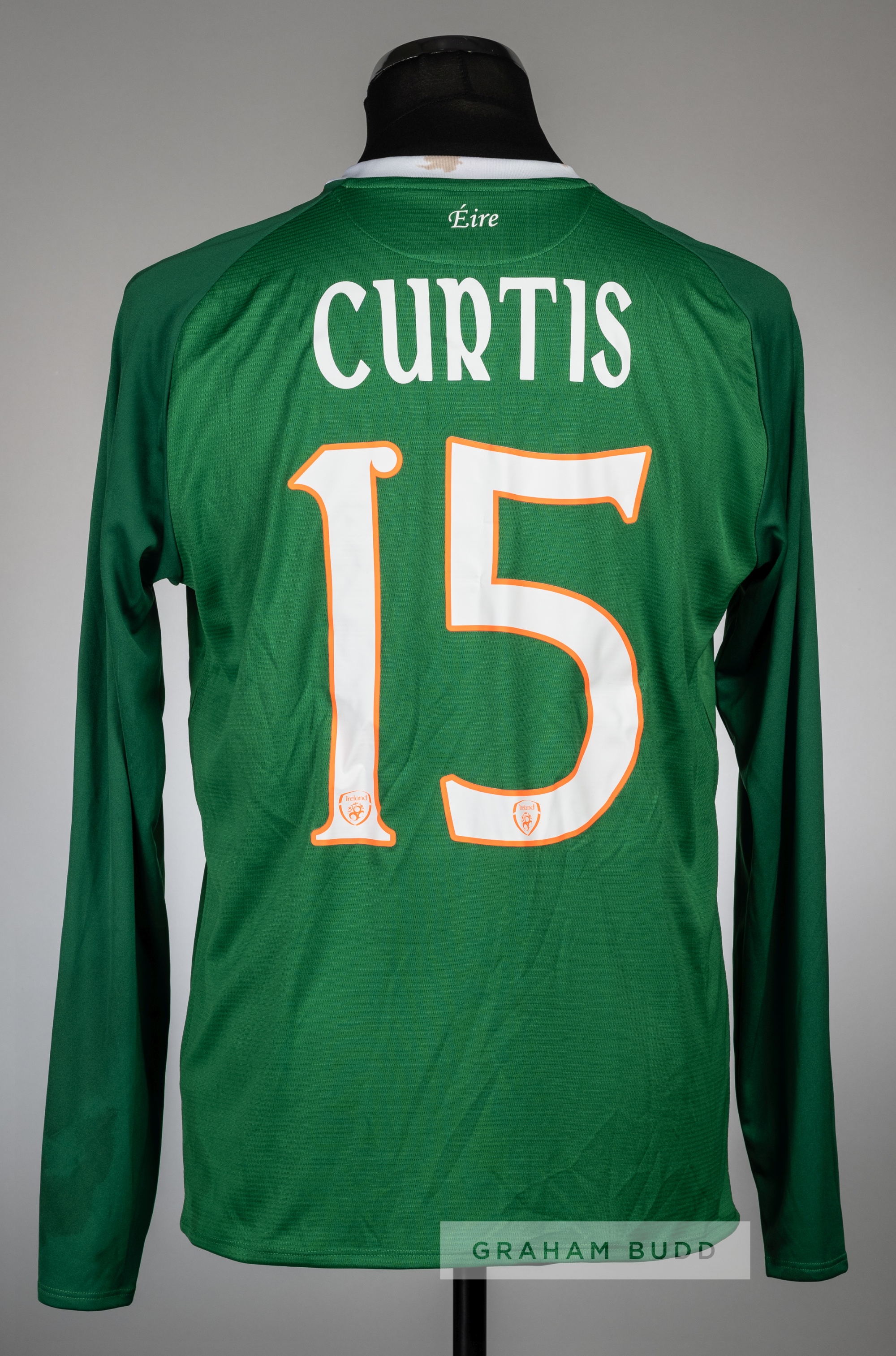 Ronan Curtis signed green Republic of Ireland no.15 jersey v Northern Ireland, Aviva Stadium, 15th - Image 2 of 2