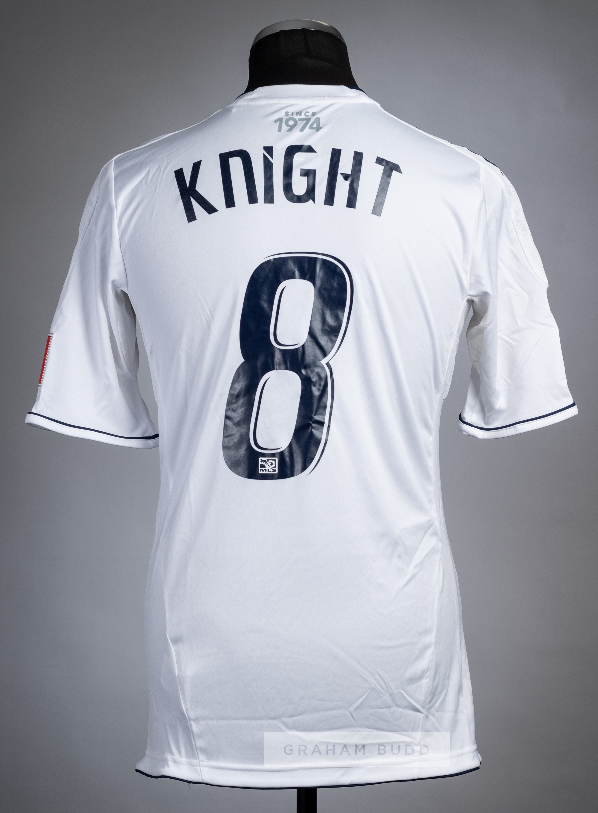 Wes Knight white Vancuover Whitecaps No.8 jersey from the World Football Challenge match v - Image 2 of 2