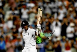 England Cricket (Current 2022 Players) signed collection of photographs, including Joe Root, Jimmy
