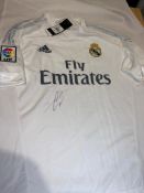 Gareth Bale signed white Real Madrid replica home jersey, Adidas, short-sleeved with club crest