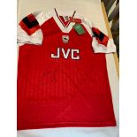 Patrick Vieira signed red and white Arsenal replica home jersey 1992-93, Score Draw, short-sleeved