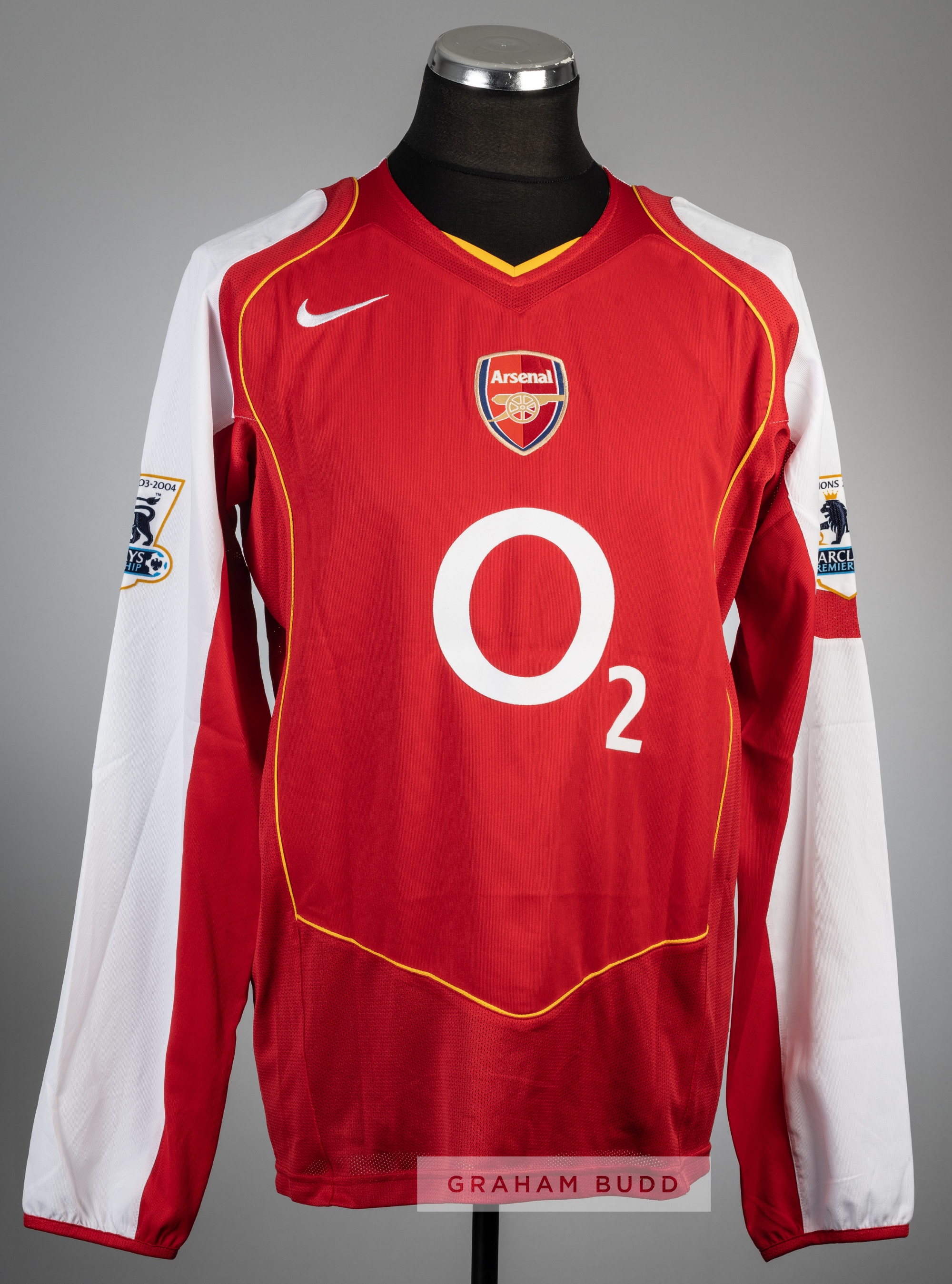 Freddie Ljungberg signed red and white Arsenal no.8 home jersey, season 2004-05, Nike, long-