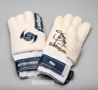 Portsmouth's Shaka Hislop signed Selspert goalkeeper's gloves, the white and cream gloves bearing
