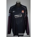 Shaka Hislop signed navy and claret West Ham United no.34 goalkeeper's second jersey, season 2005-