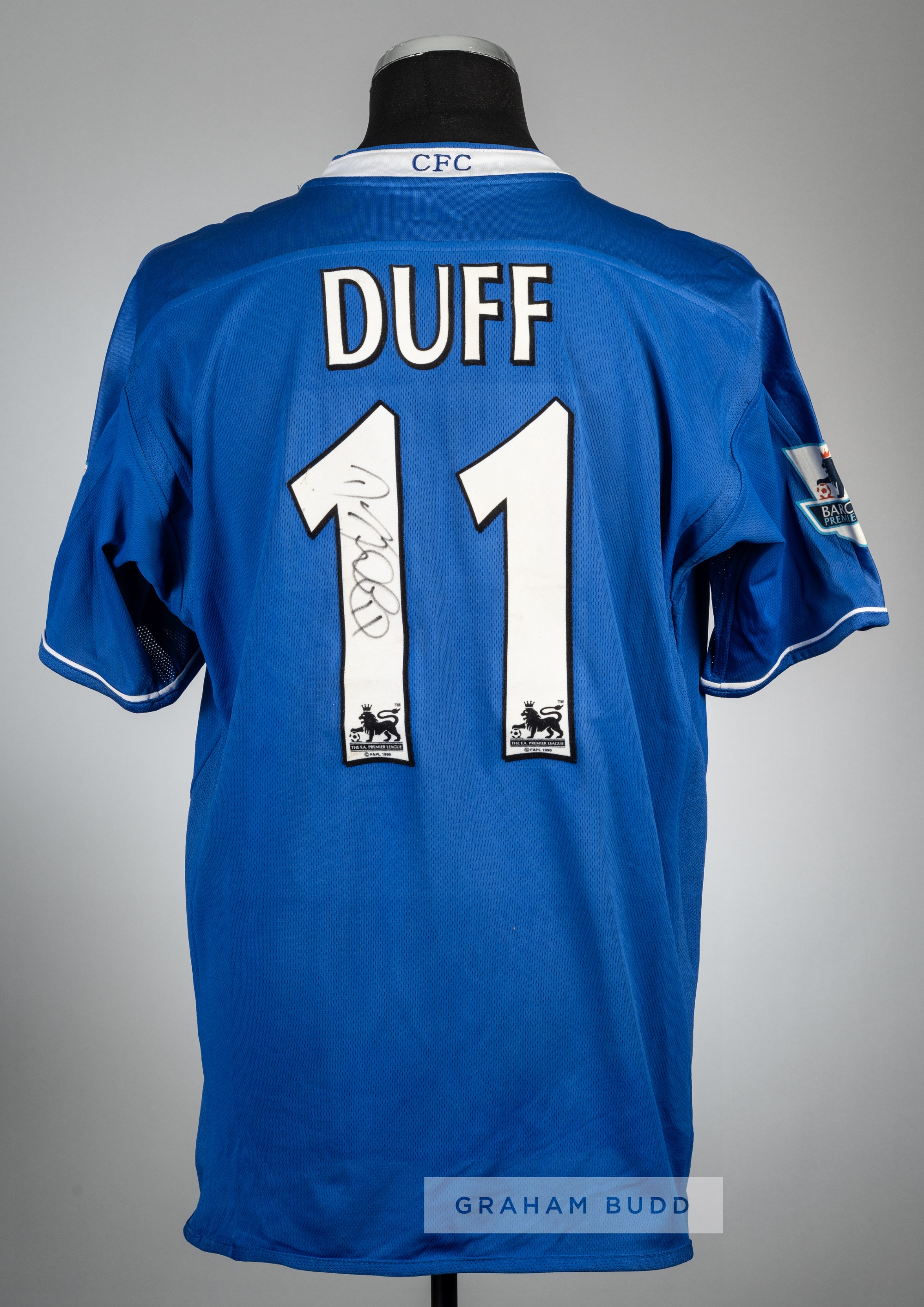 Damian Duff signed blue Chelsea no.11 home jersey, season 2003-04, Umbro, short-sleeved with - Image 2 of 2