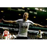 Tottenham Hotspur Collection of signed photographs, including past and present players Harry Kane,