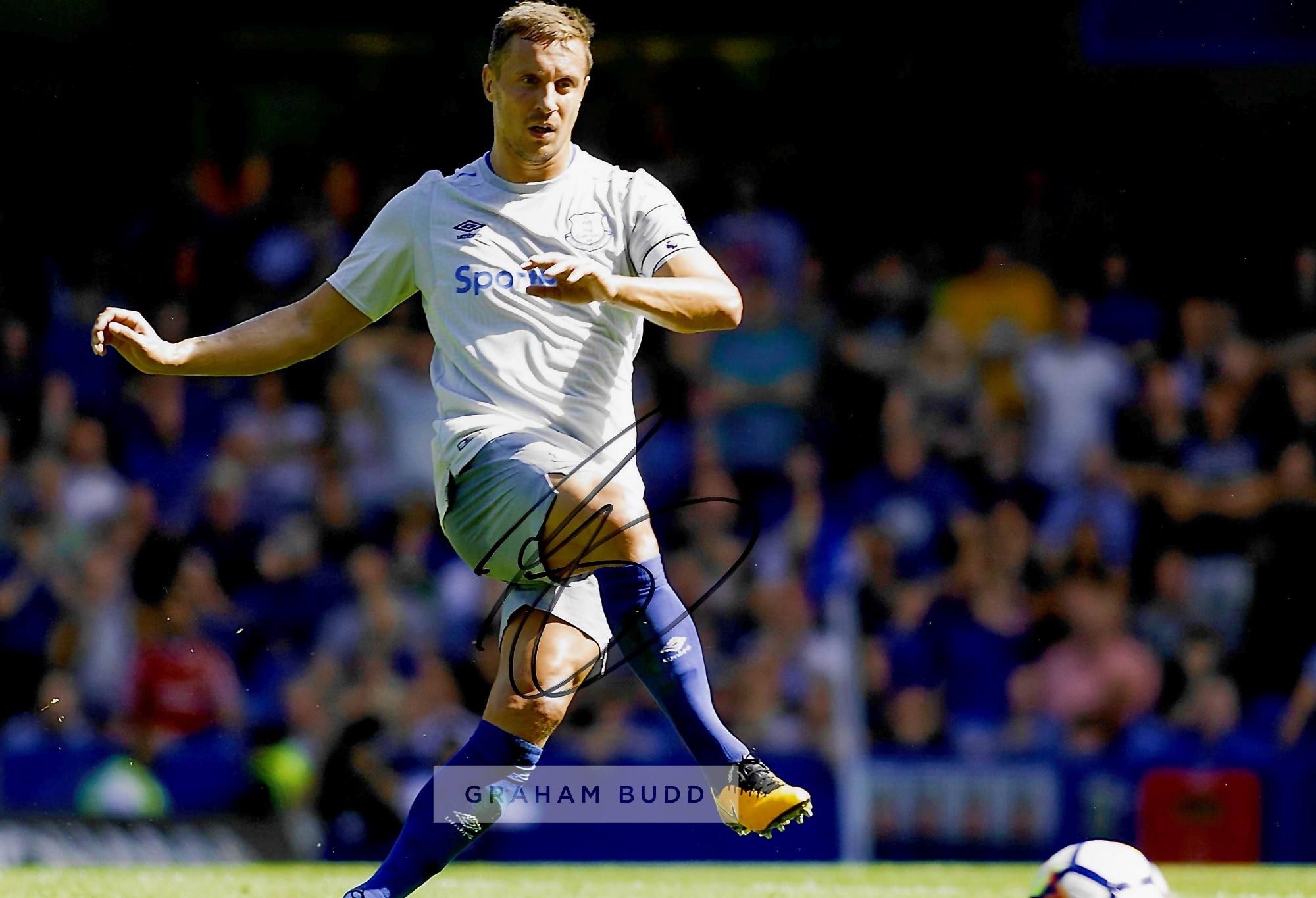 Everton FC Collection of signed photographs of current & former players, including Leon Osman, - Image 2 of 6