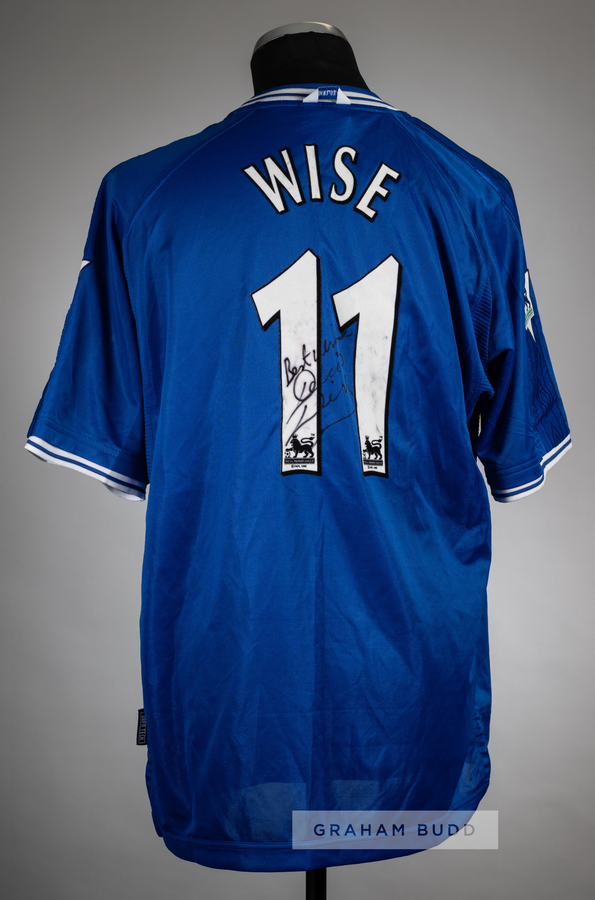 Dennis Wise signed blue Chelsea No.11 home jersey, season 2000-01, Umbro, short-sleeved with THE - Image 2 of 2