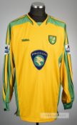 David Bentley signed yellow and green Norwich City no.10 home jersey, season 2004-05, Xara, long-
