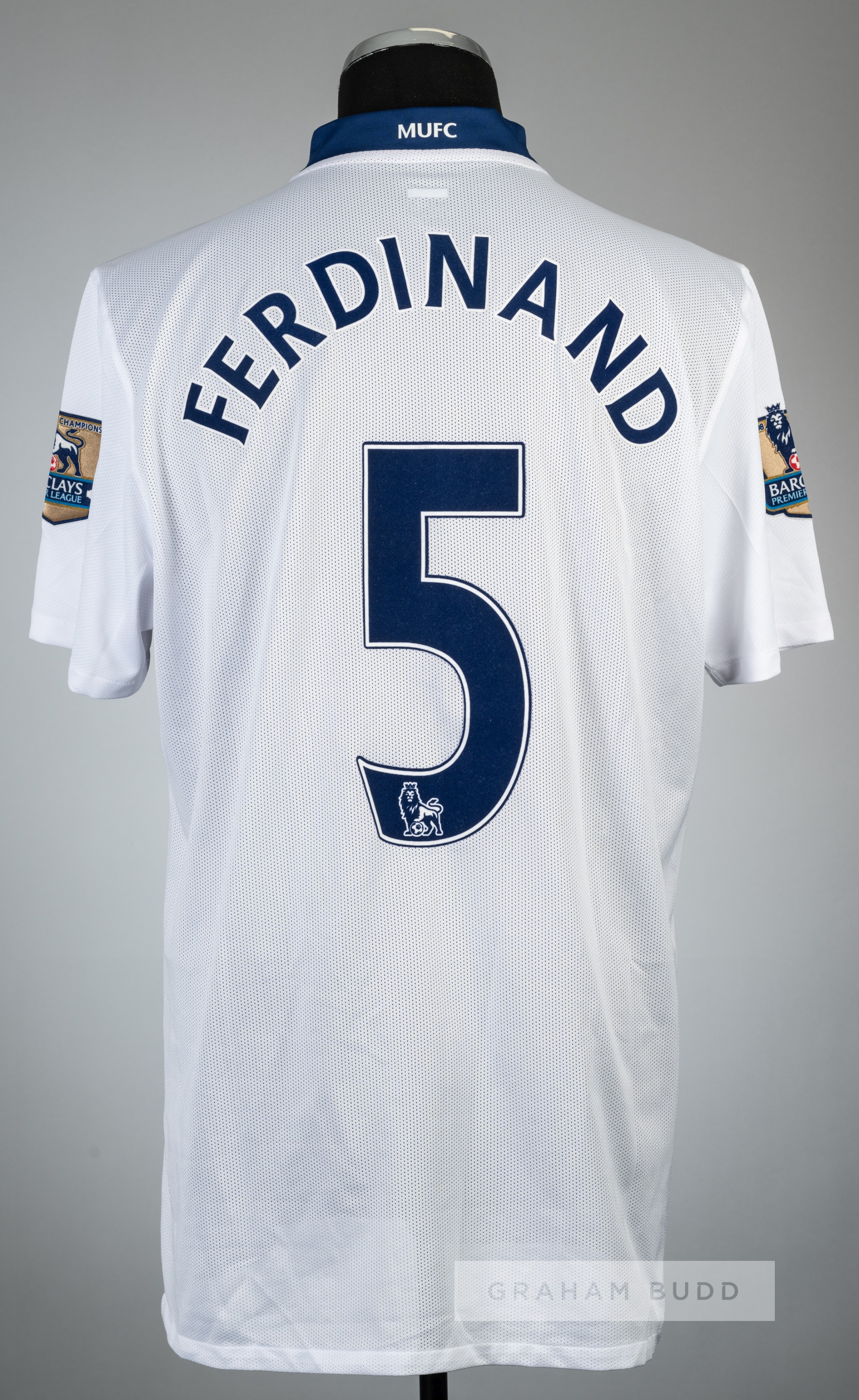 Rio Ferdinand white Manchester United no.5 away jersey, season 2008-09, Nike, short-sleeved with