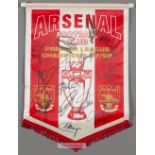 ARSENAL FULLY AUTOGRAPHED 1998 PREMIER LEAGUE CHAMPIONS PENNANT. COMMEMORATIVE PENNANT SIZE 16”