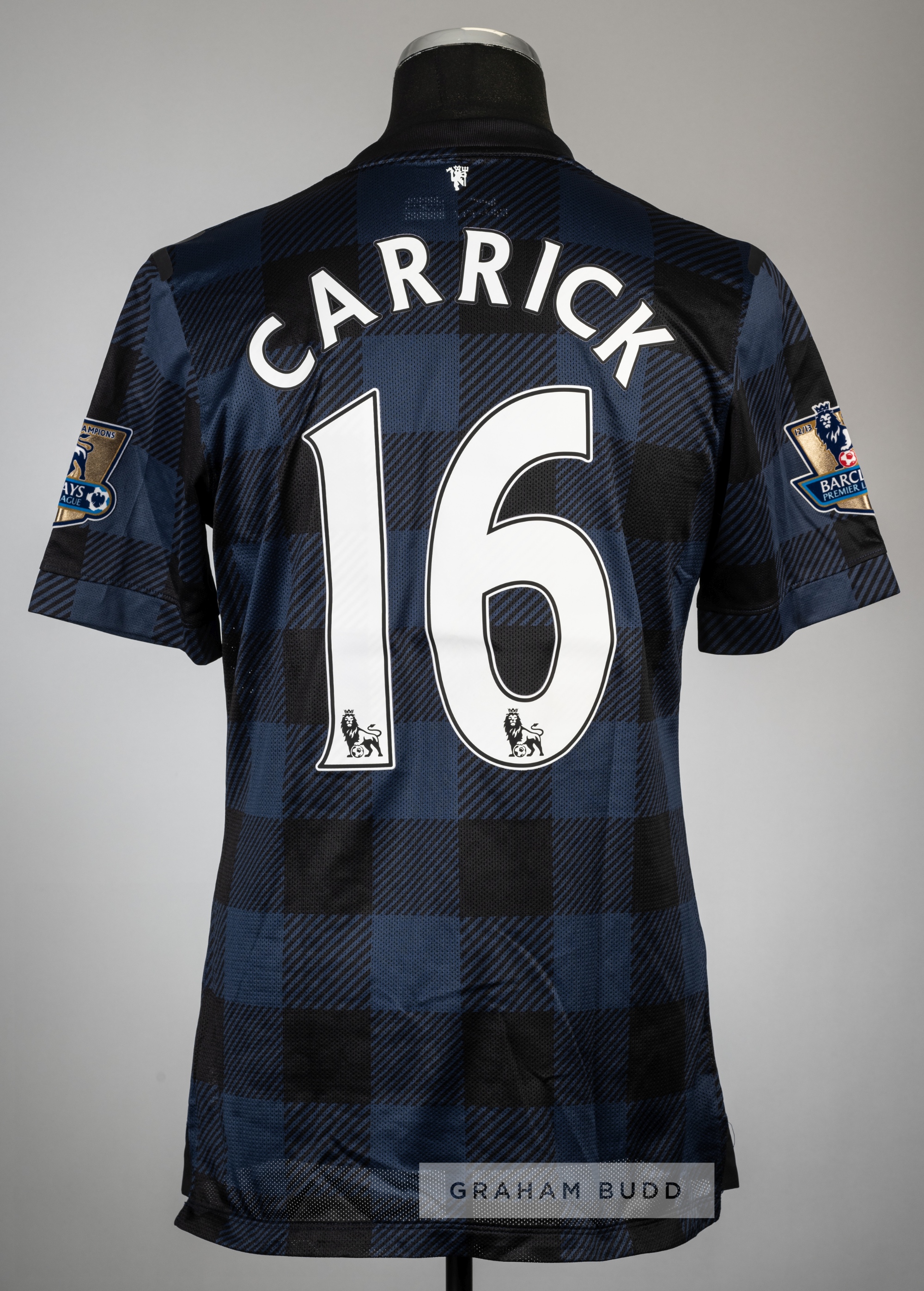 Michael Carrick navy and black chequered Manchester United no.16 away jersey, season 2013-14, - Image 2 of 2