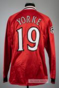 Dwight Yorke red Manchester United no.19 home jersey, season 1999-2000, Umbro, long-sleeved with