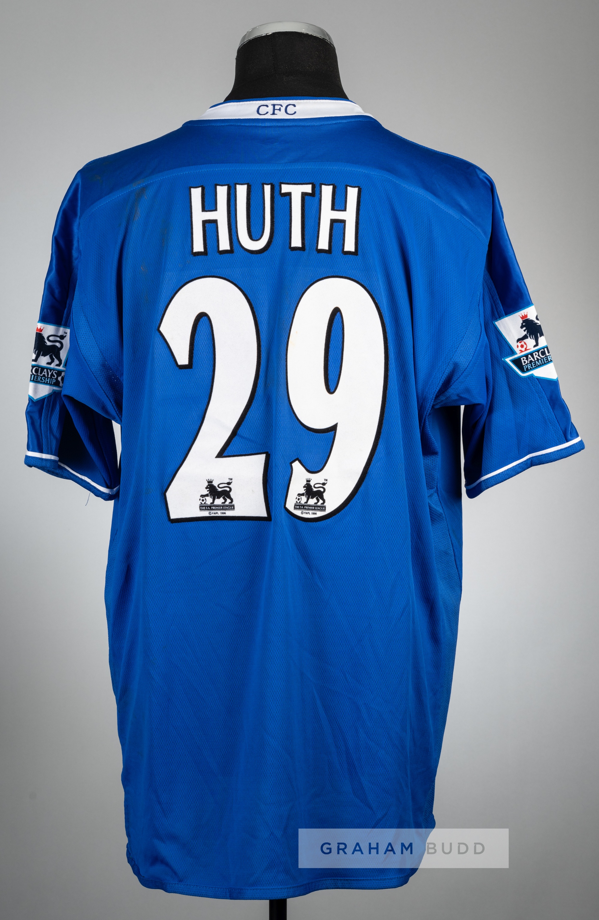 Robert Huth blue Chelsea no.29 home jersey, season 2004-05, Umbro, short-sleeved with BARCLAYS - Image 2 of 2