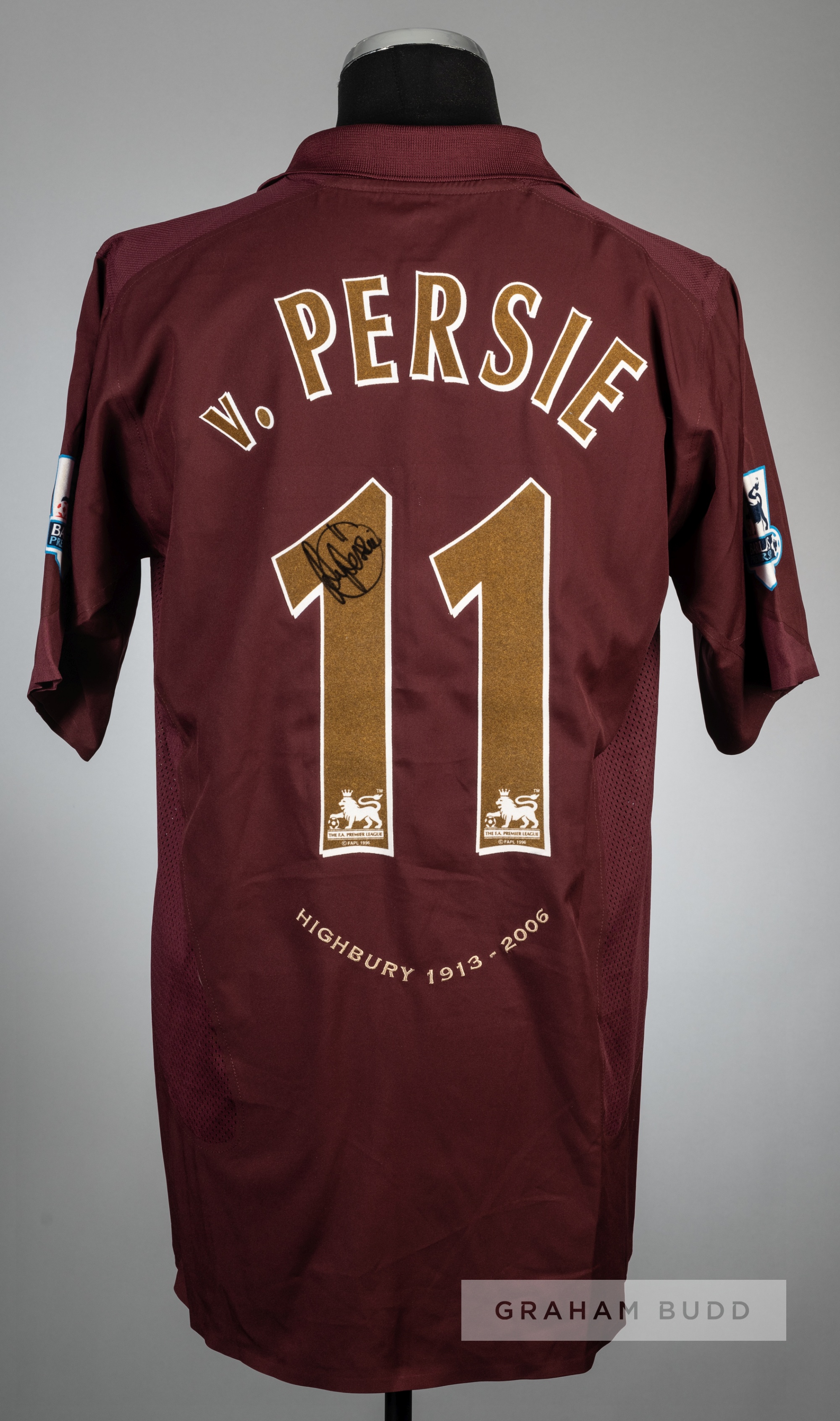 Robin van Persie signed claret Arsenal no.11 home jersey, season 2005-06, Nike, short-sleeved with - Image 2 of 2