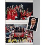 SIR ALEX FERGUSON & MANCHESTER UNITED TREBLE WINNERS 1998-99 AUTOGRAPHED FOOTBALL PHOTOGRAPH OF