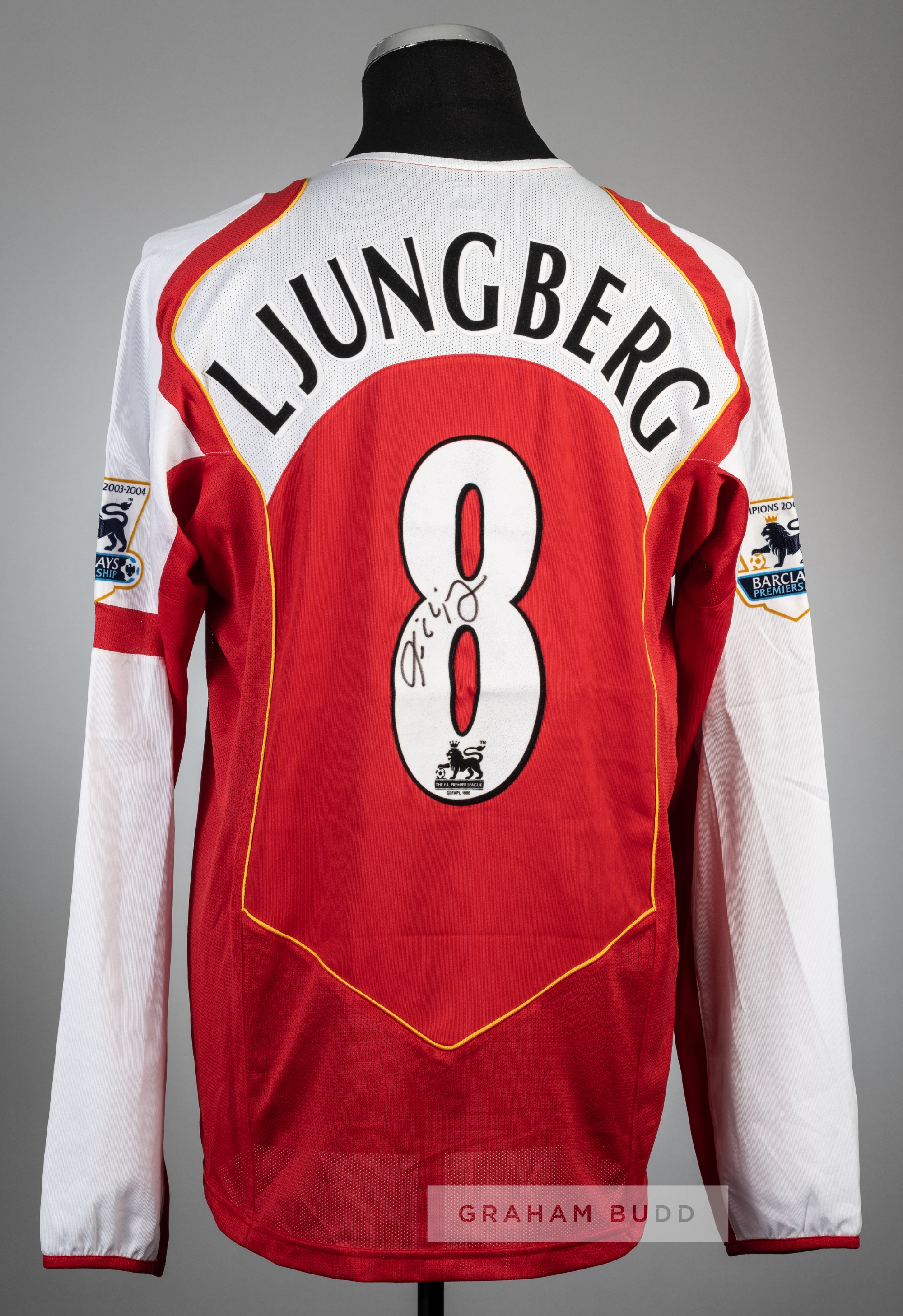 Freddie Ljungberg signed red and white Arsenal no.8 home jersey, season 2004-05, Nike, long- - Image 2 of 2