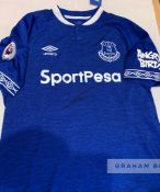 Theo Walcott signed blue Everton replica home jersey 2018-19, Umbro, short-sleeved with club crest