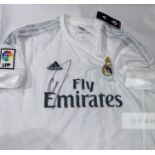 Real Madrid's Cristiano Ronaldo hand signed replica jersey (2015/16), with exact photo proof of