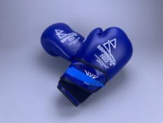 B2022 Women's Featherweight Semi-Final Boxing Gloves - Michaela Walsh