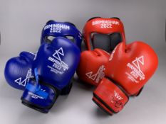 B2022 Women's Middleweight Quarter-Final Boxing Gloves and Headguards - Gramane vs Davis