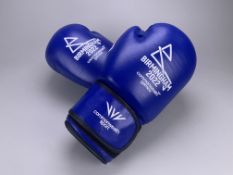 B2022 Men's Light Heavyweight Gold Medal Bout Boxing Glove Left - Taylor Bevan