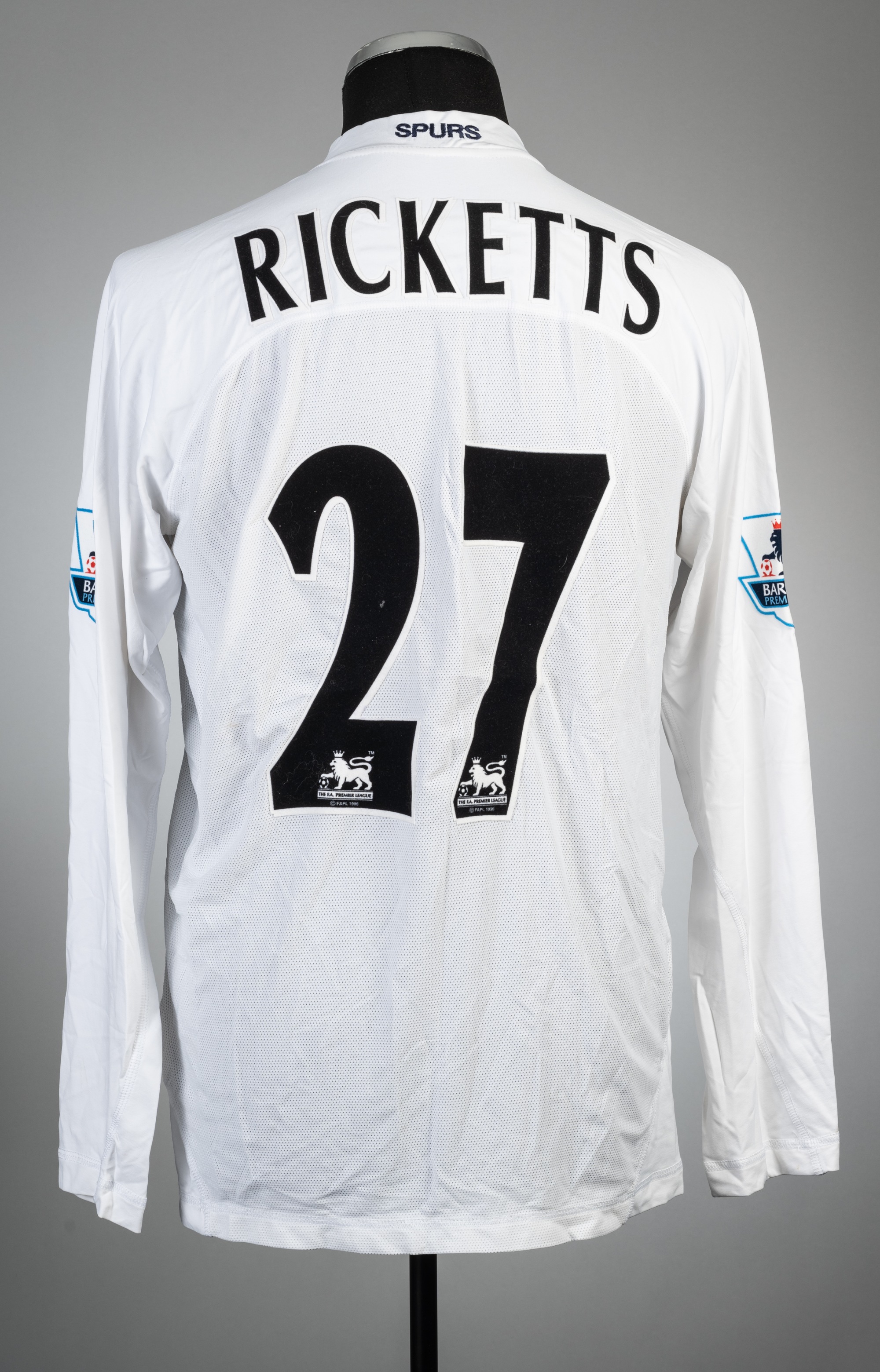 Rohan Ricketts white Tottenham Hotspur no.27 home jersey, season 2004-05