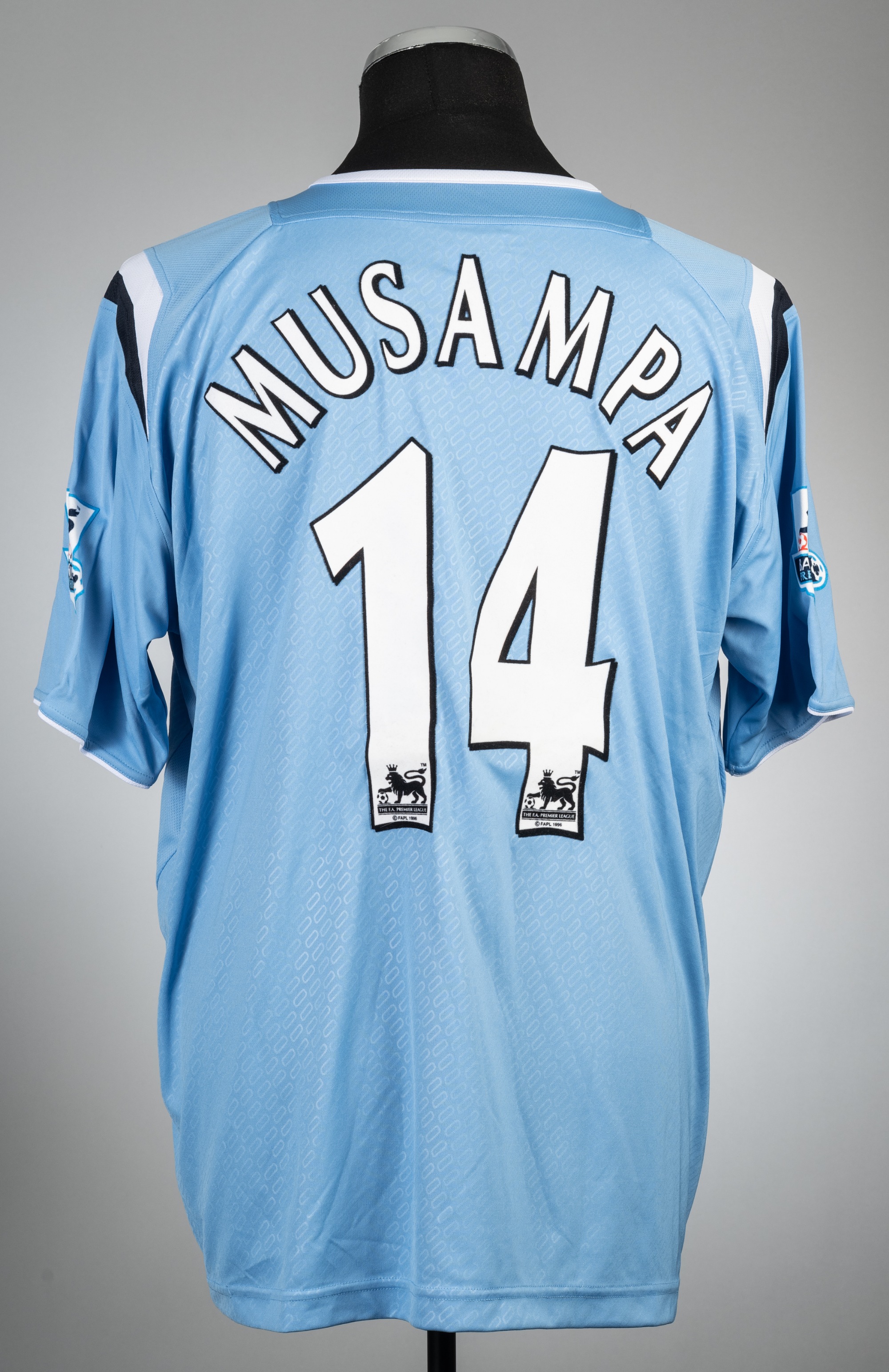 Kiki Musampa blue Manchester City no.14 home jersey, season 2005-06 - Image 2 of 2