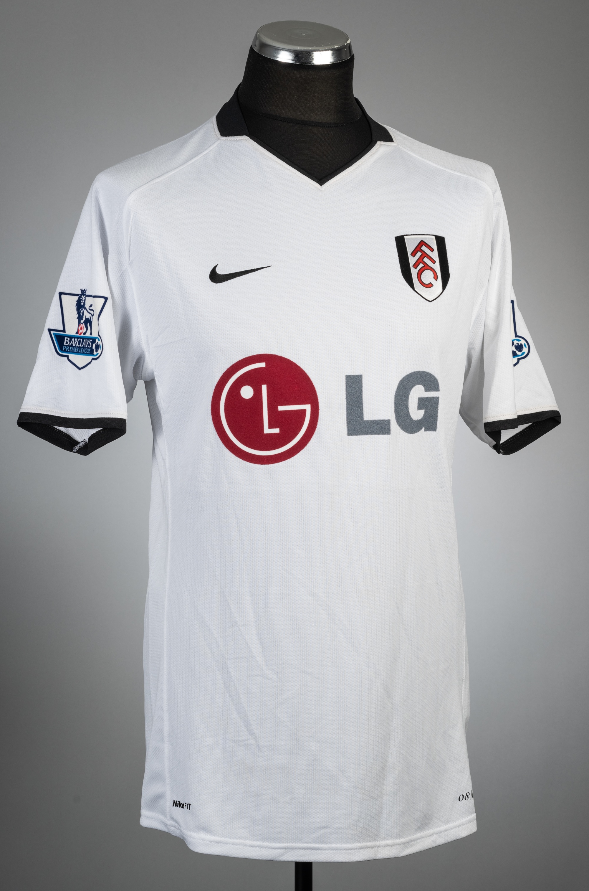 Diomansy Kamara white Fulham no.15 home jersey, season 2008-09