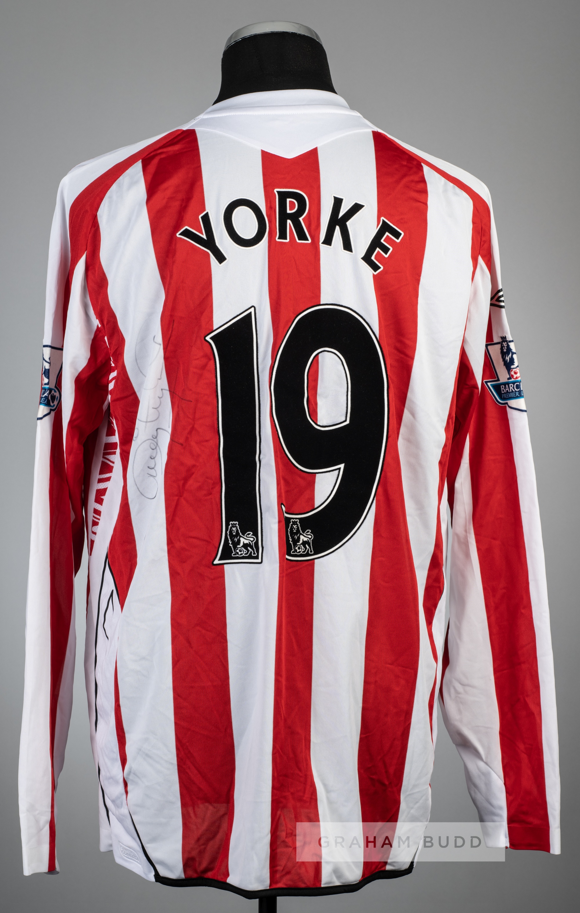 Dwight Yorke signed red & white striped Sunderland AFC no.19 home jersey, season 2007-08 - Image 2 of 2