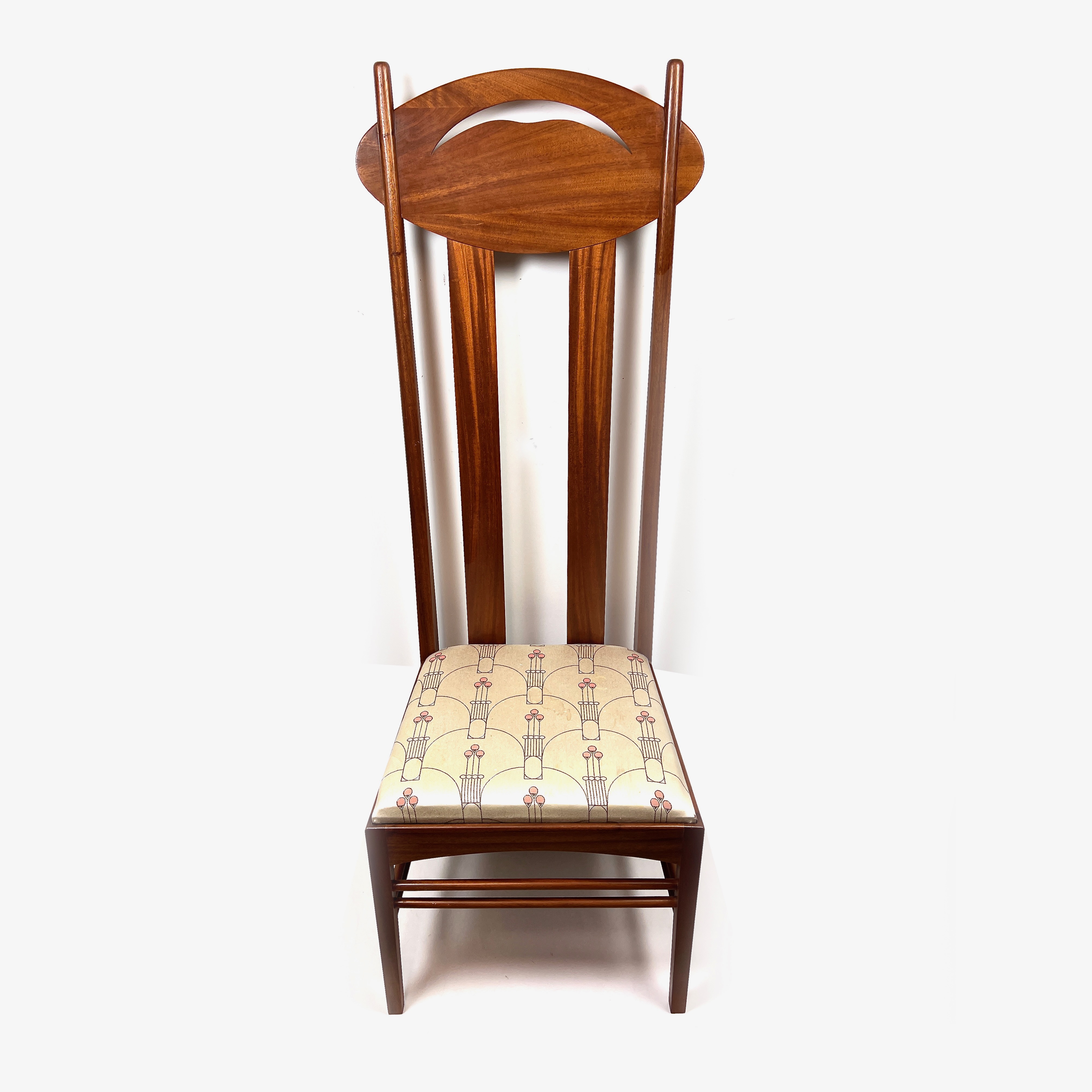Two Charles Rennie Mackintosh style dining chairs, 21st century - Image 2 of 3