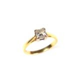 18 ct yellow gold diamond solitaire ring.
