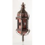 Lanterna da processione esagonale in metallo, Venezia, fine del XVIII secolo. Ricca lavorazione a