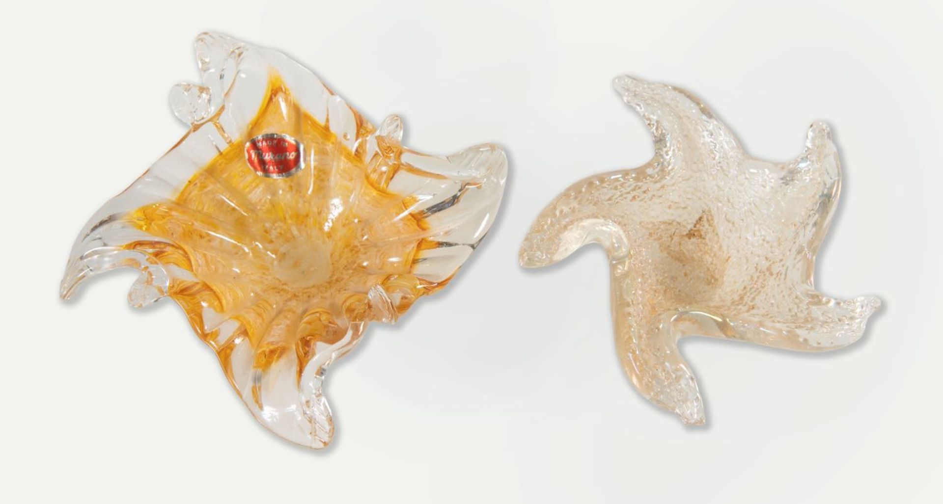Lotto di due oggetti in vetro, Murano, Anni ‘70.Barovier e Toso, Stella in vetro rugiadoso con - Image 2 of 3